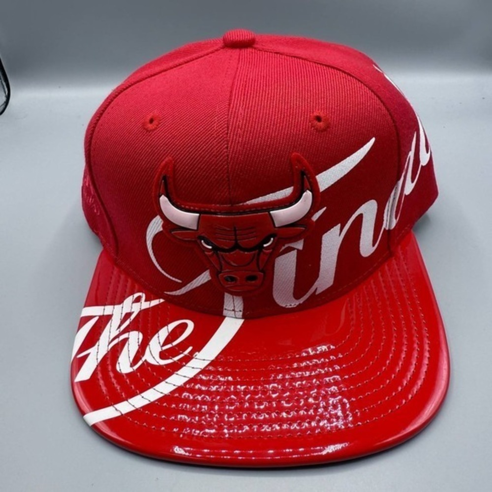 Chicago Bulls Hat Men‎ Red The Finals Mitchell & Ness Snap Back Cap New